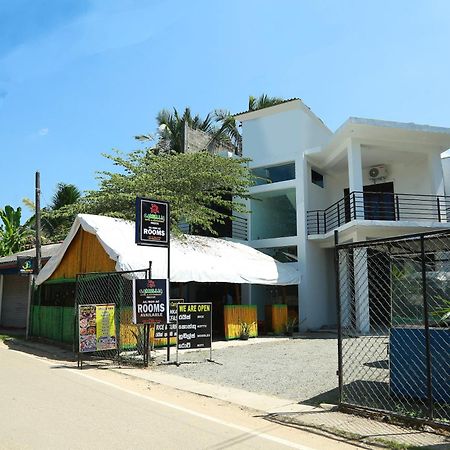 Camellia Hotel & Restaurant มิริสซา ภายนอก รูปภาพ