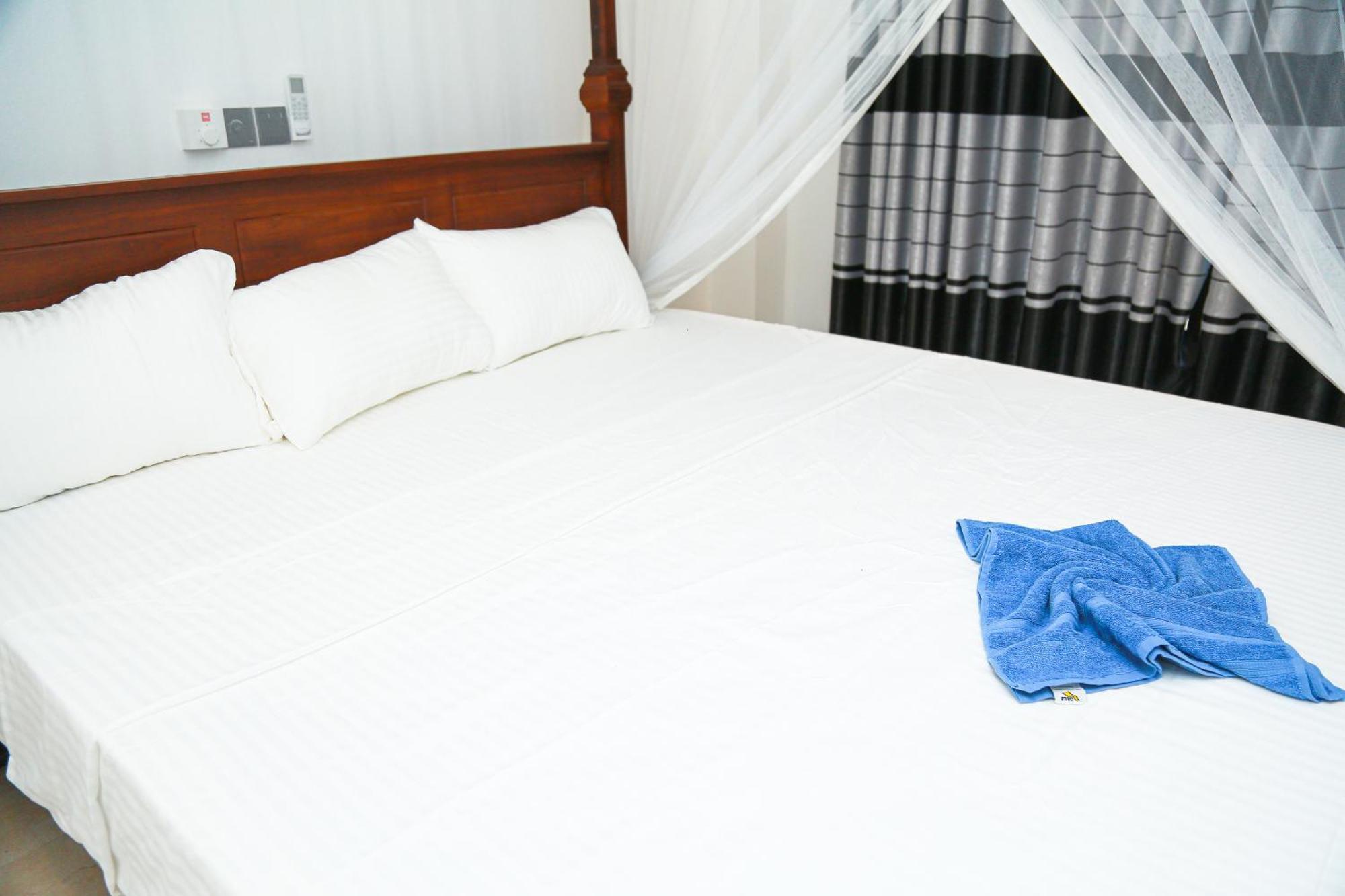 Camellia Hotel & Restaurant มิริสซา ภายนอก รูปภาพ