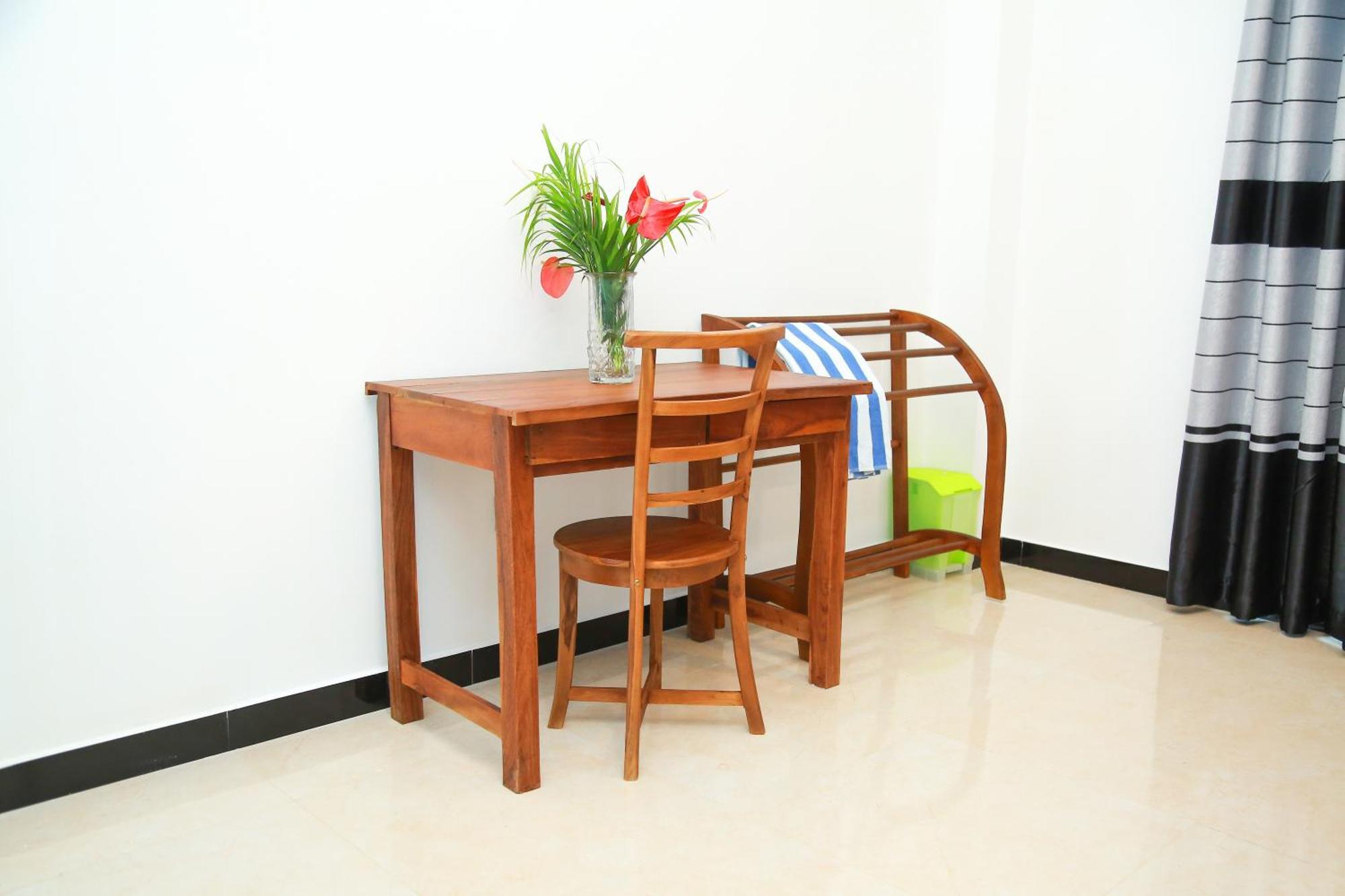 Camellia Hotel & Restaurant มิริสซา ภายนอก รูปภาพ
